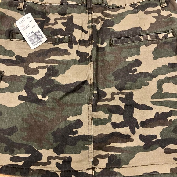 Camouflage mini skirt - Picture 2 of 4